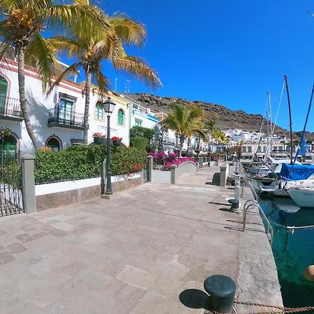 Ernesto * Puerto De Mogan
