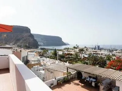 Ernesto Puerto De Mogan